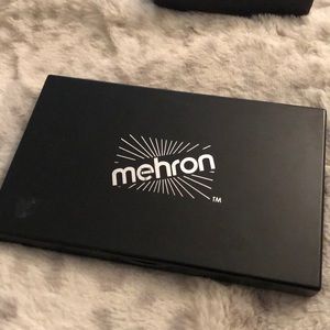 Mehron Paradise makeup AQ 8 color palette